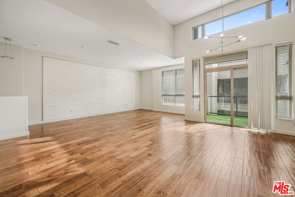 Promenade - Residential Lease