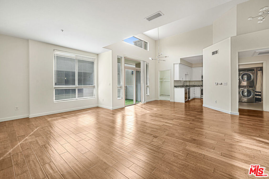 Promenade - Residential Lease