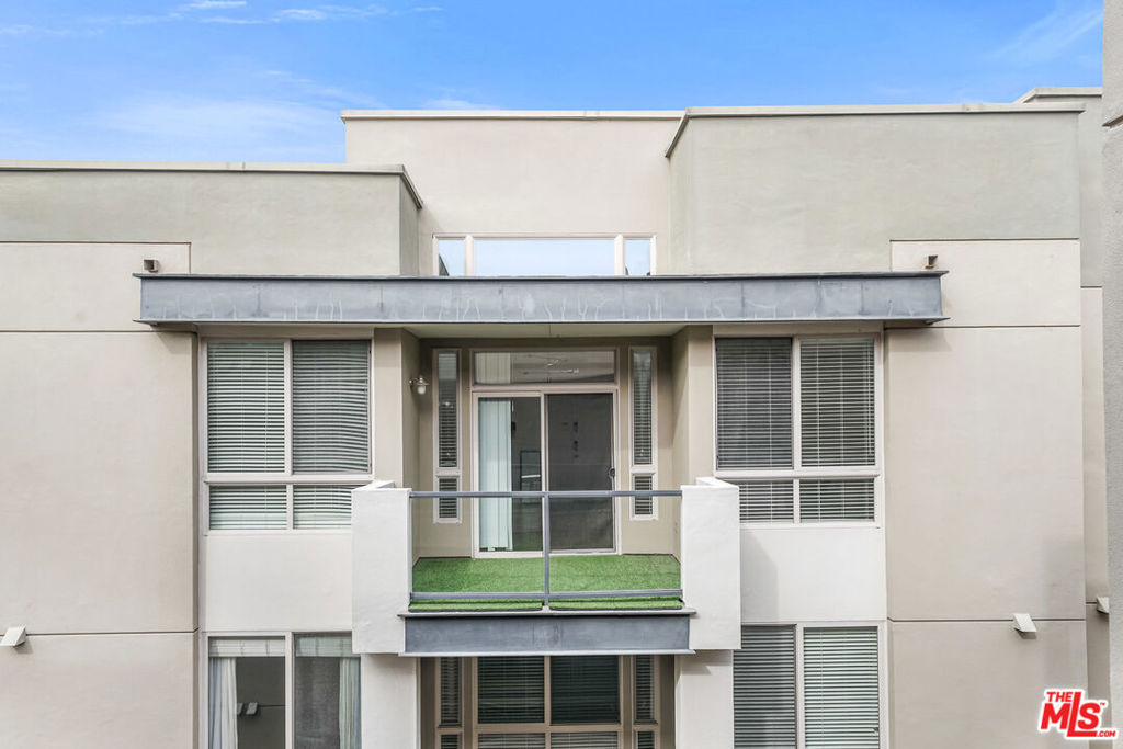 Promenade - Residential Lease