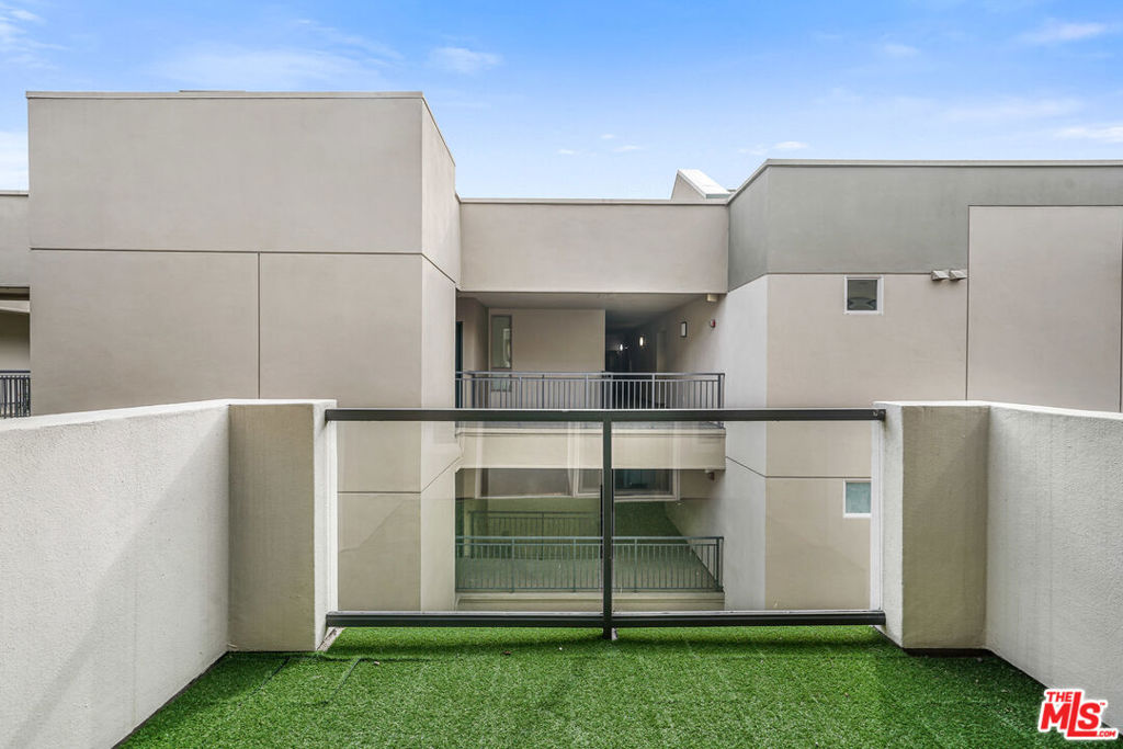 Promenade - Residential Lease