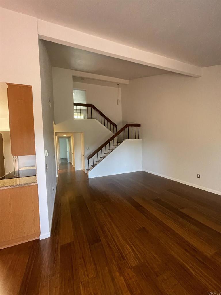 1612 Bridgeview Drive