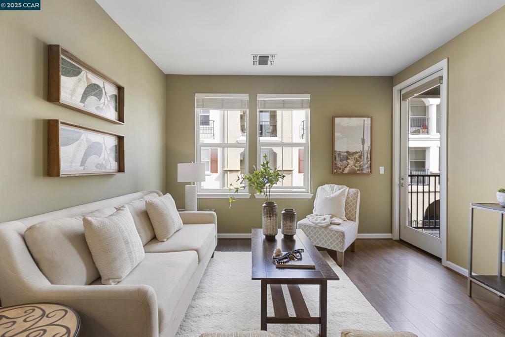 DUBLIN RANCH VLG - Residential