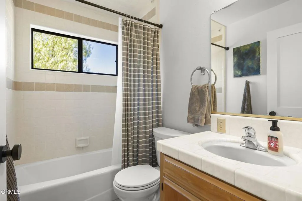 Ojai, California 93023, United States, 3 Bedrooms Bedrooms, ,3 BathroomsBathrooms,Residential,Active,174797