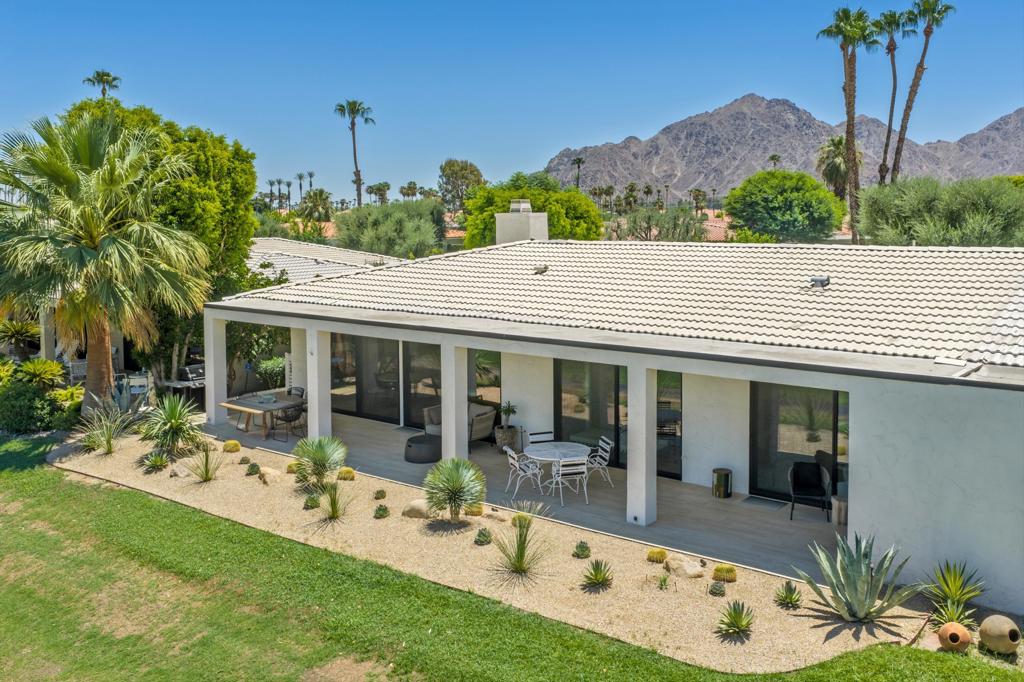 77942 Lago Drive