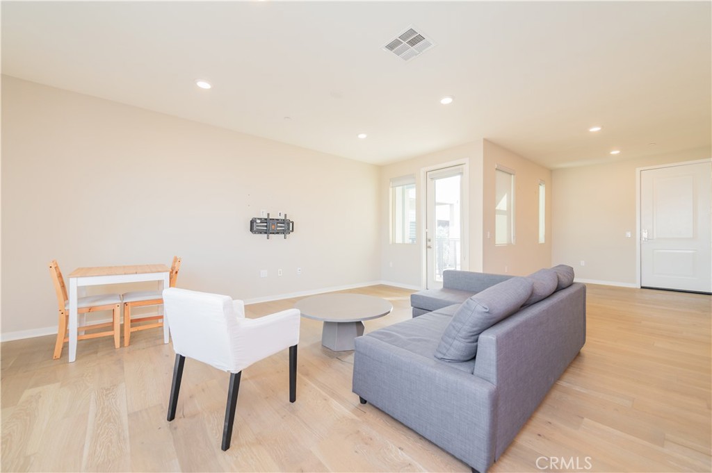 Tribecca - Residential Lease