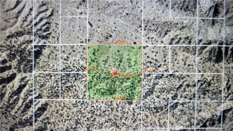 Photo of 15 96th Street, Littlerock, CA 93543 (MLS # SR26012413)