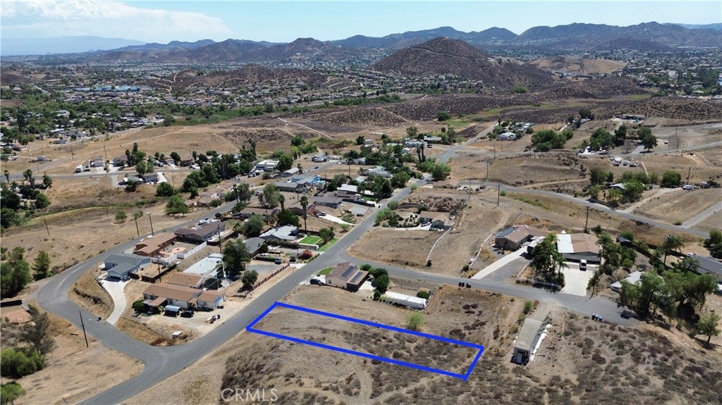 28495 Hampshire Drive