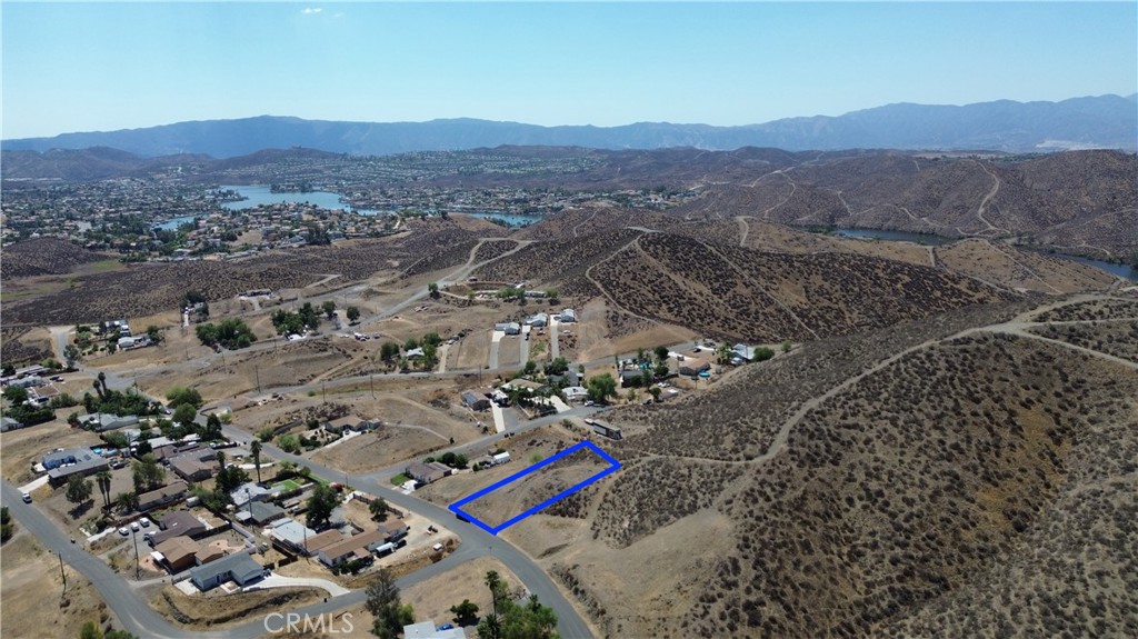 Build your dream home on a 10,000sqft lot with beautiful views and a raised pad. Lot dimensions: 60ft across front, 149ft back, and 70ft across back. No next-door neighbors! Very quiet community with lots of nature surrounding it.