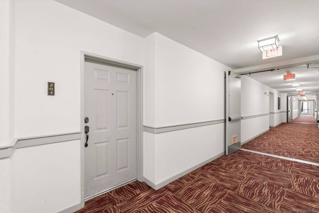 9263 Regents Rd B204