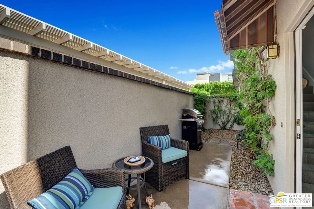 Photo of 400 N Avenida Caballeros #10, Palm Springs, CA 92262 (MLS # 25589725PS)