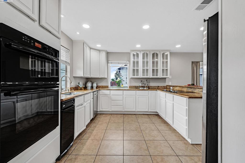 SPRINGTOWN - Residential