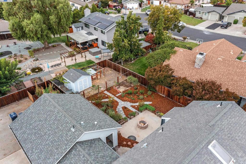 SPRINGTOWN - Residential