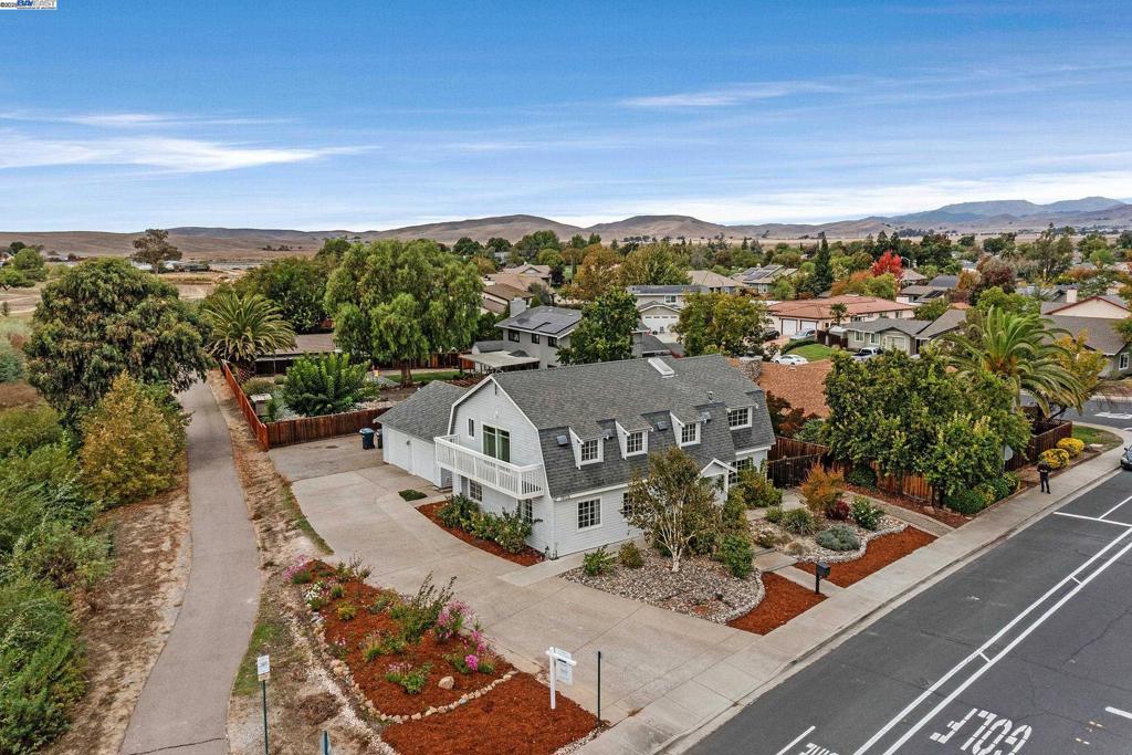 SPRINGTOWN - Residential