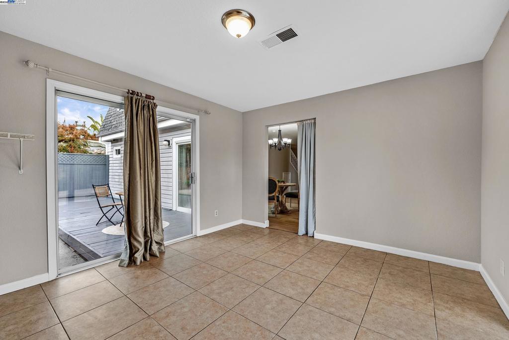SPRINGTOWN - Residential