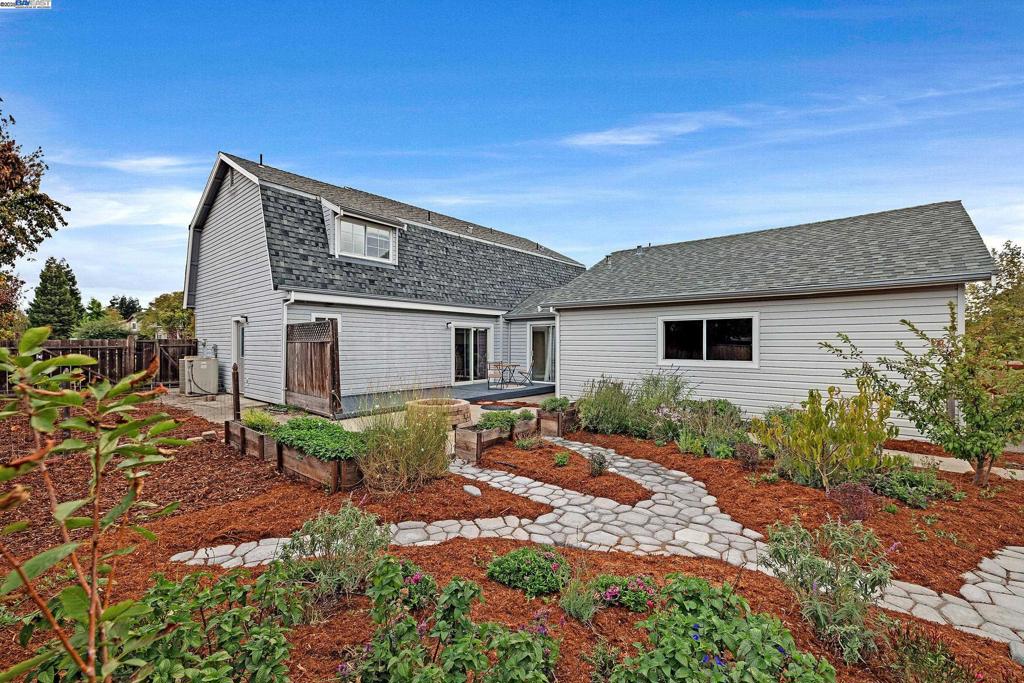 SPRINGTOWN - Residential