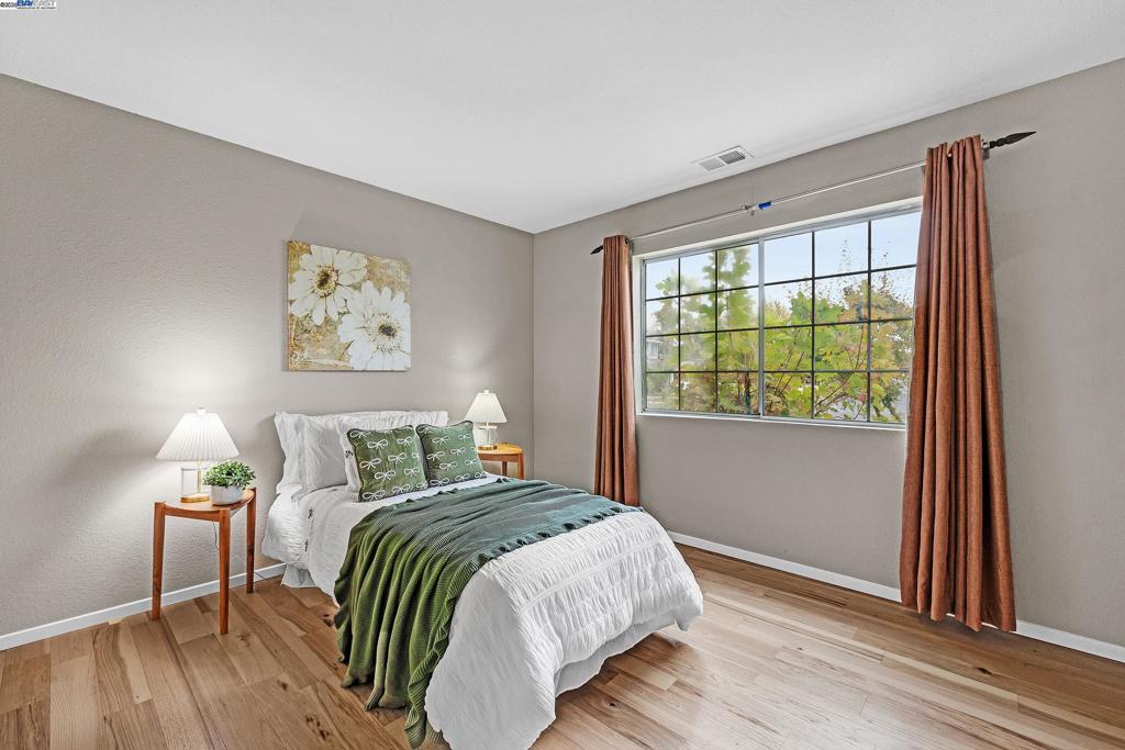 SPRINGTOWN - Residential
