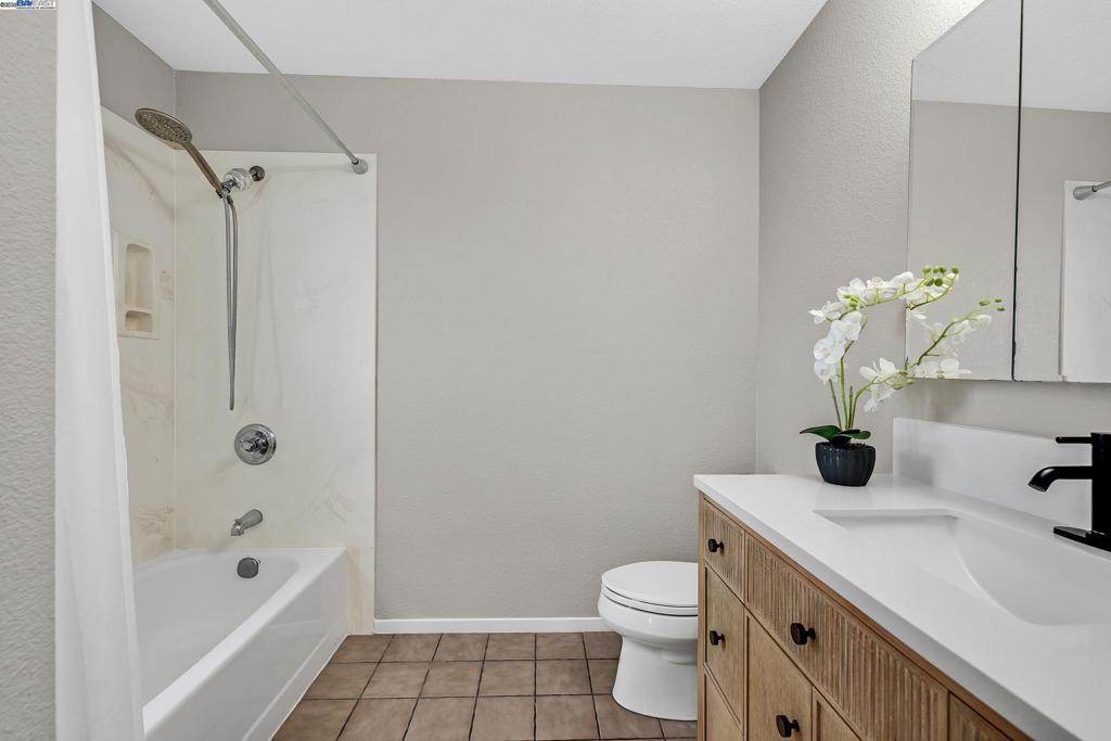 SPRINGTOWN - Residential