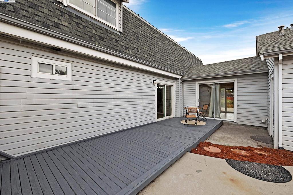 SPRINGTOWN - Residential