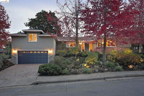 Photo of 712 Blair Ave. AVE, Piedmont, CA 94611 (MLS # 41152694)