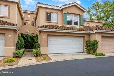 Photo of 580 Fenwick Way #C, Simi Valley, CA 93065 (MLS # 226004617)