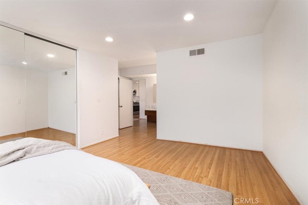 Casa Loma (CL) - Residential