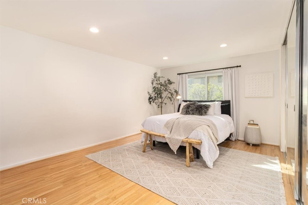 Casa Loma (CL) - Residential