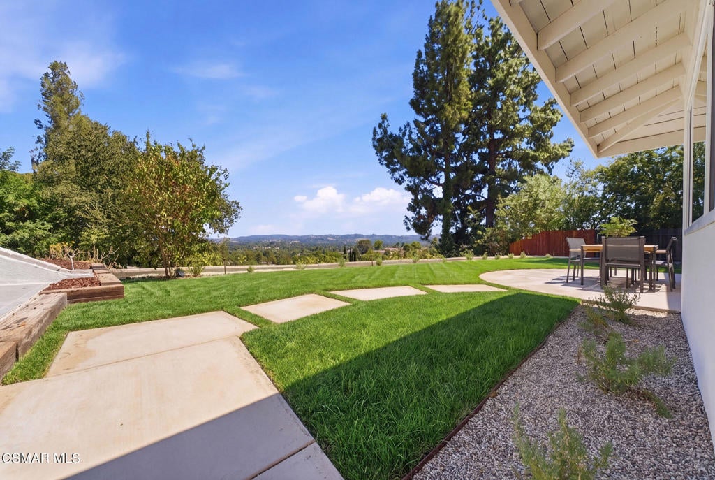 6652 Daryn Drive