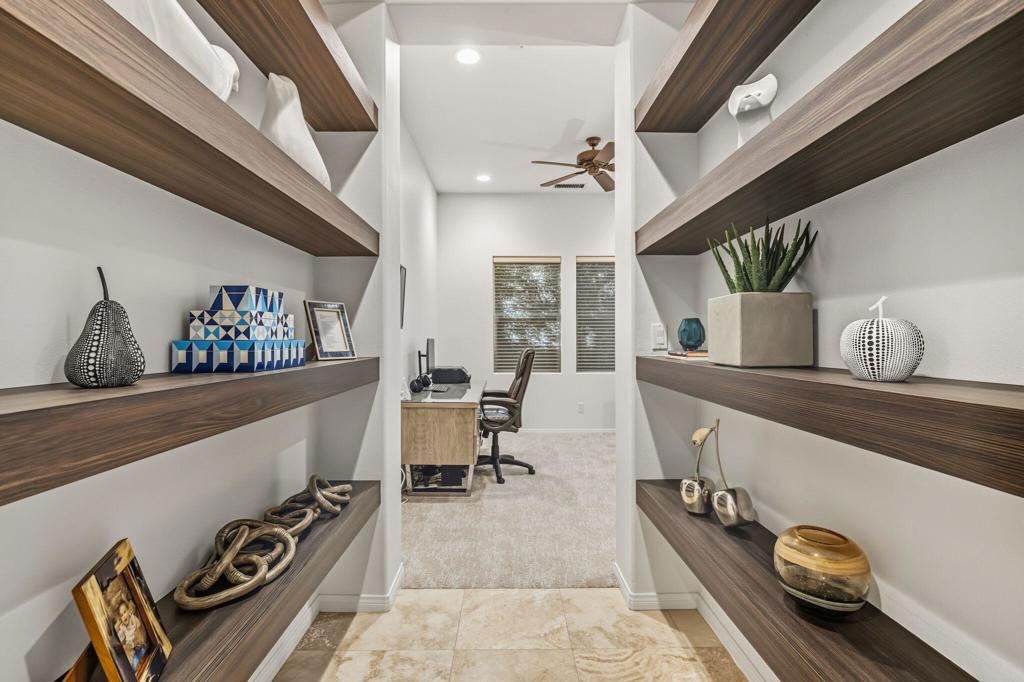 Lantana - Residential