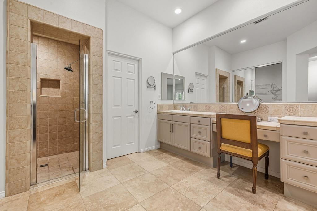 Lantana - Residential