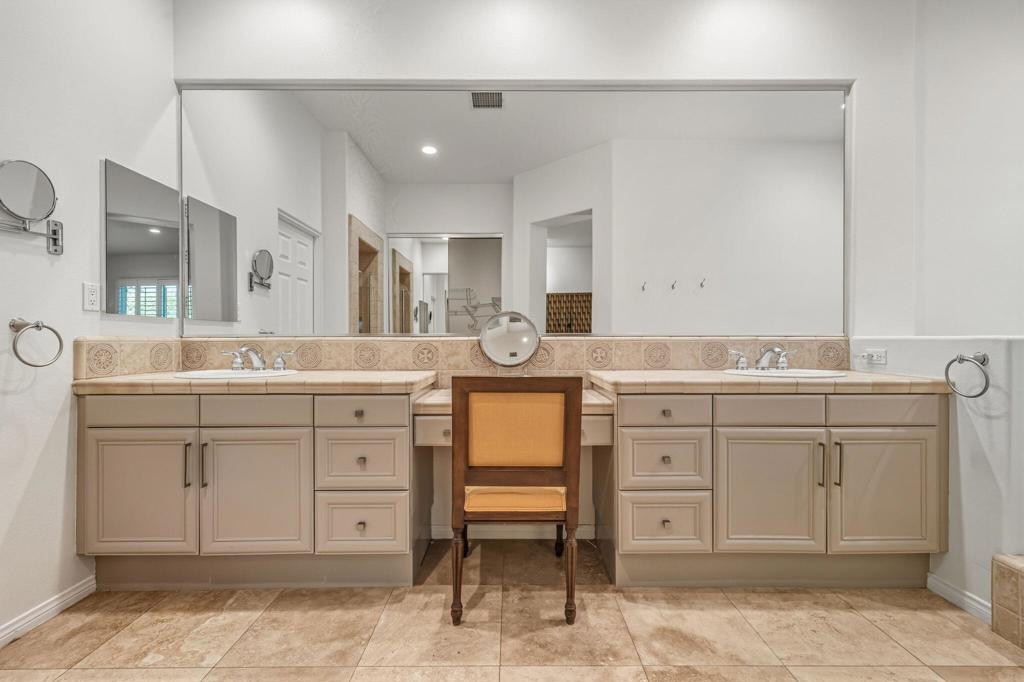 Lantana - Residential