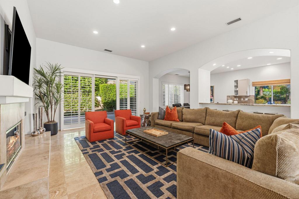 Lantana - Residential