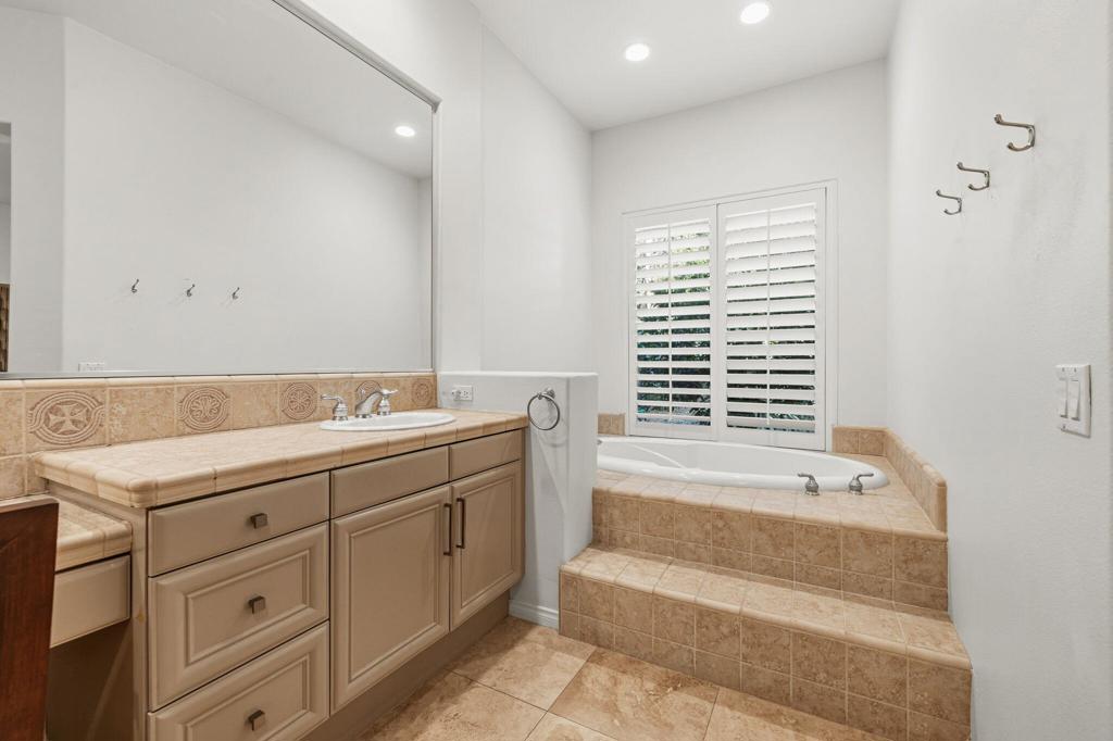 Lantana - Residential