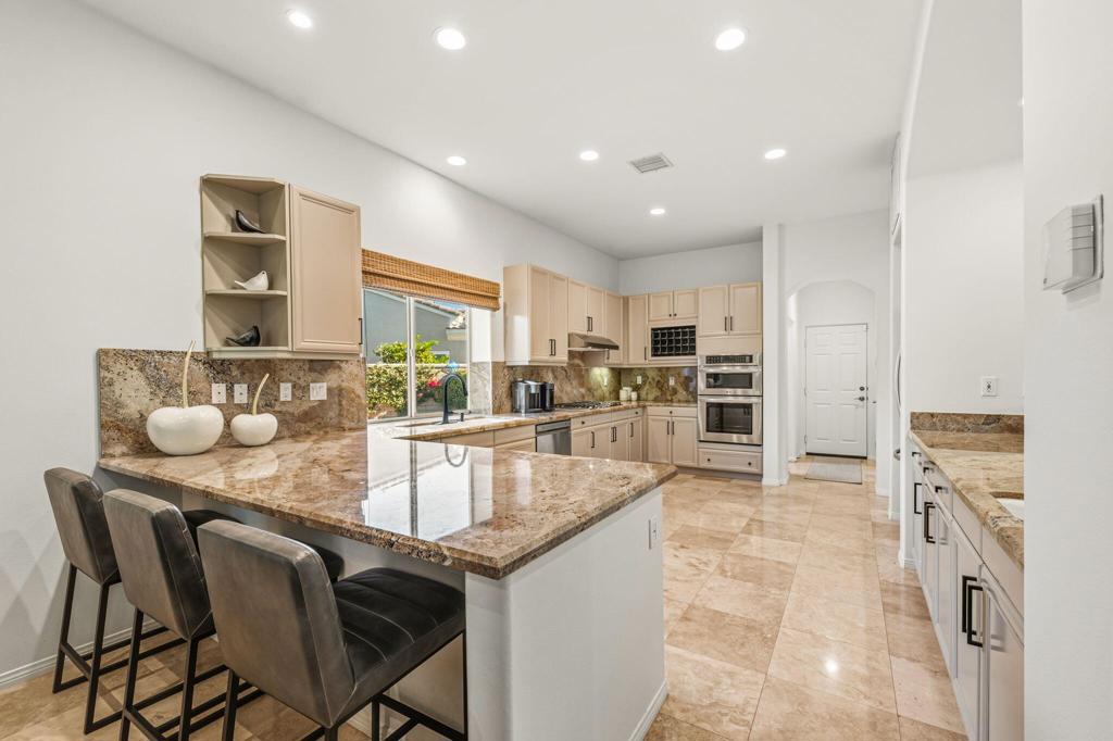 Lantana - Residential