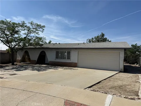 16212 Owen St, Fontana, CA 92335 - MLS#: IV26067054