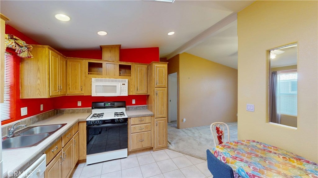 1540 E Trenton Avenue 125A