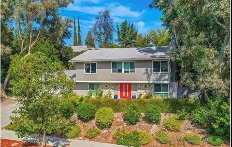 Photo of 5500 Blanco, Woodland Hills, CA 91367 (MLS # SR25269514)