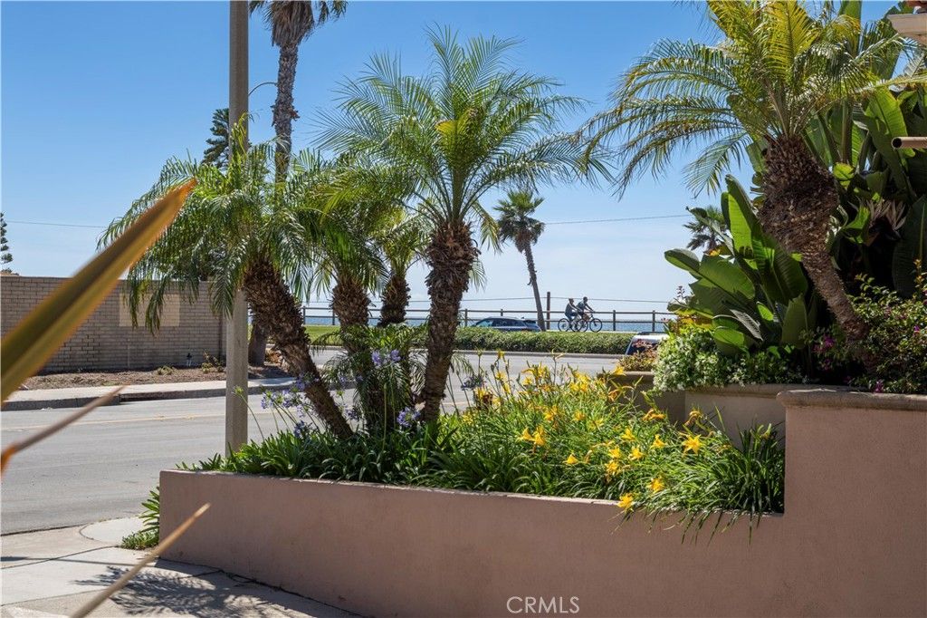 Photo of 1900 Pacific Coast Hwy #9, Huntington Beach, CA 92648 (MLS # NP26073187)