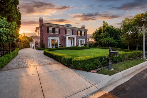 Photo of 1117 Encanto Dr, Arcadia, CA 91007 (MLS # AR26229973)