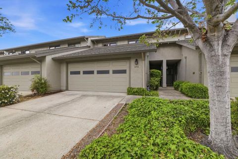 Photo of 575 Manet Terrace, Sunnyvale, CA 94087 (MLS # ML82042134)