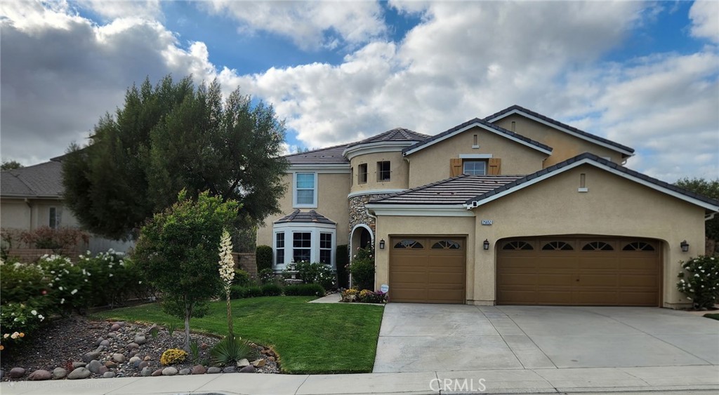 Properties 1 25652 Via Sarah