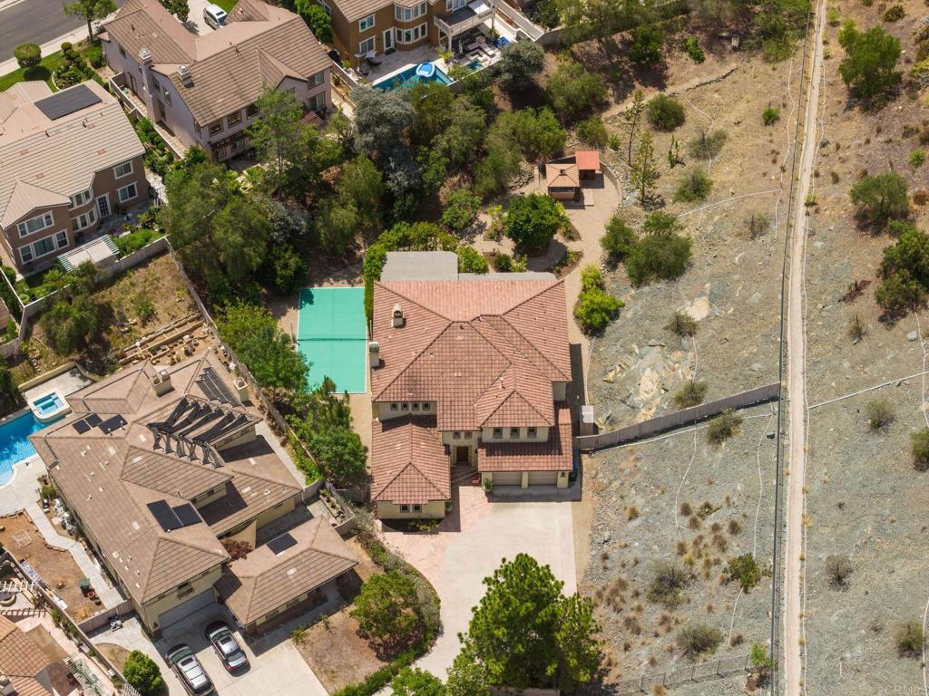 813 Genoa Way