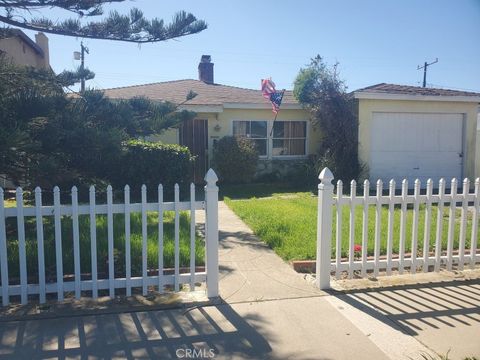 Photo of 2414 W 236th Street, Torrance, CA 90501 (MLS # DW26052633)