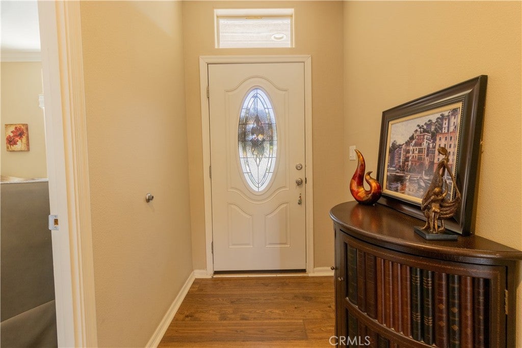 10961 Desert Lawn Dr (527 Robellini Rd) 527