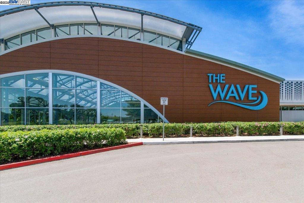 BROOKSIDE - Residential