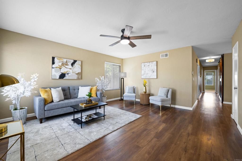 listing image 130728106201081797078
