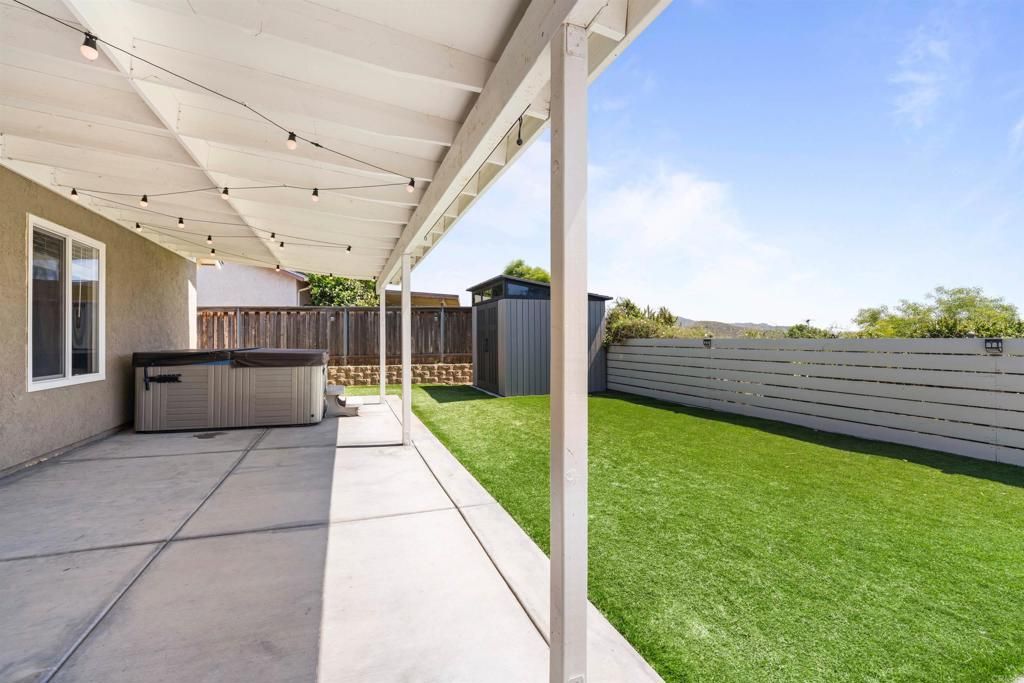 listing image 130726112714078716394