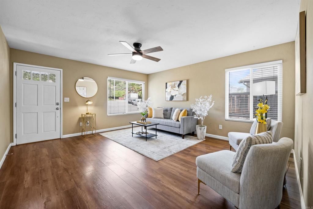 listing image 130727411365004423622