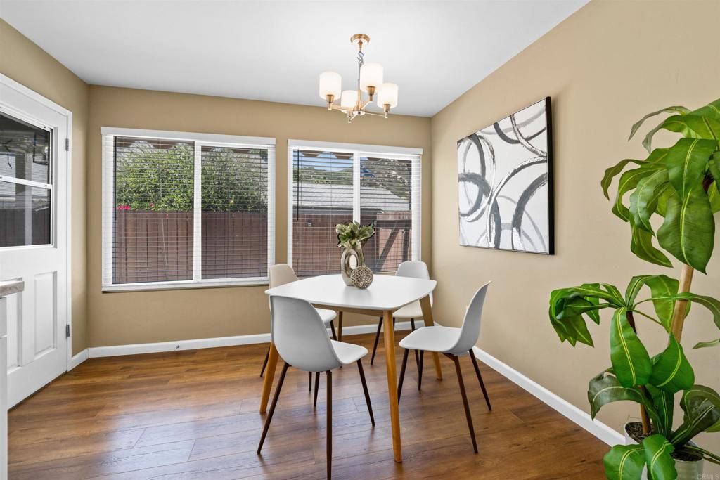 listing image 130725038643628812462