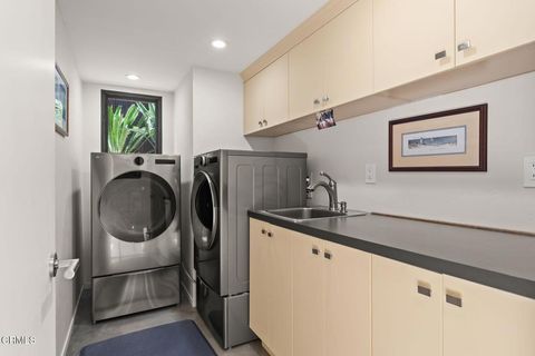 Tiny photo for 268 N Linda Vista Avenue, Ventura, CA 93001 (MLS # V1-34274)