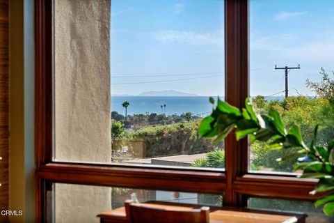 Tiny photo for 268 N Linda Vista Avenue, Ventura, CA 93001 (MLS # V1-34274)